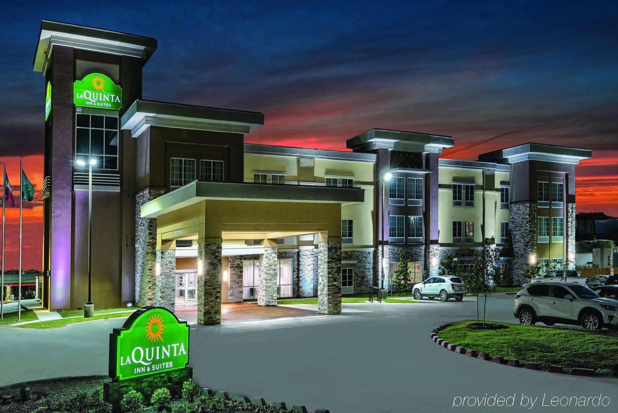 Comfort Inn Near Frost Bank Center San Antonio Exterior foto