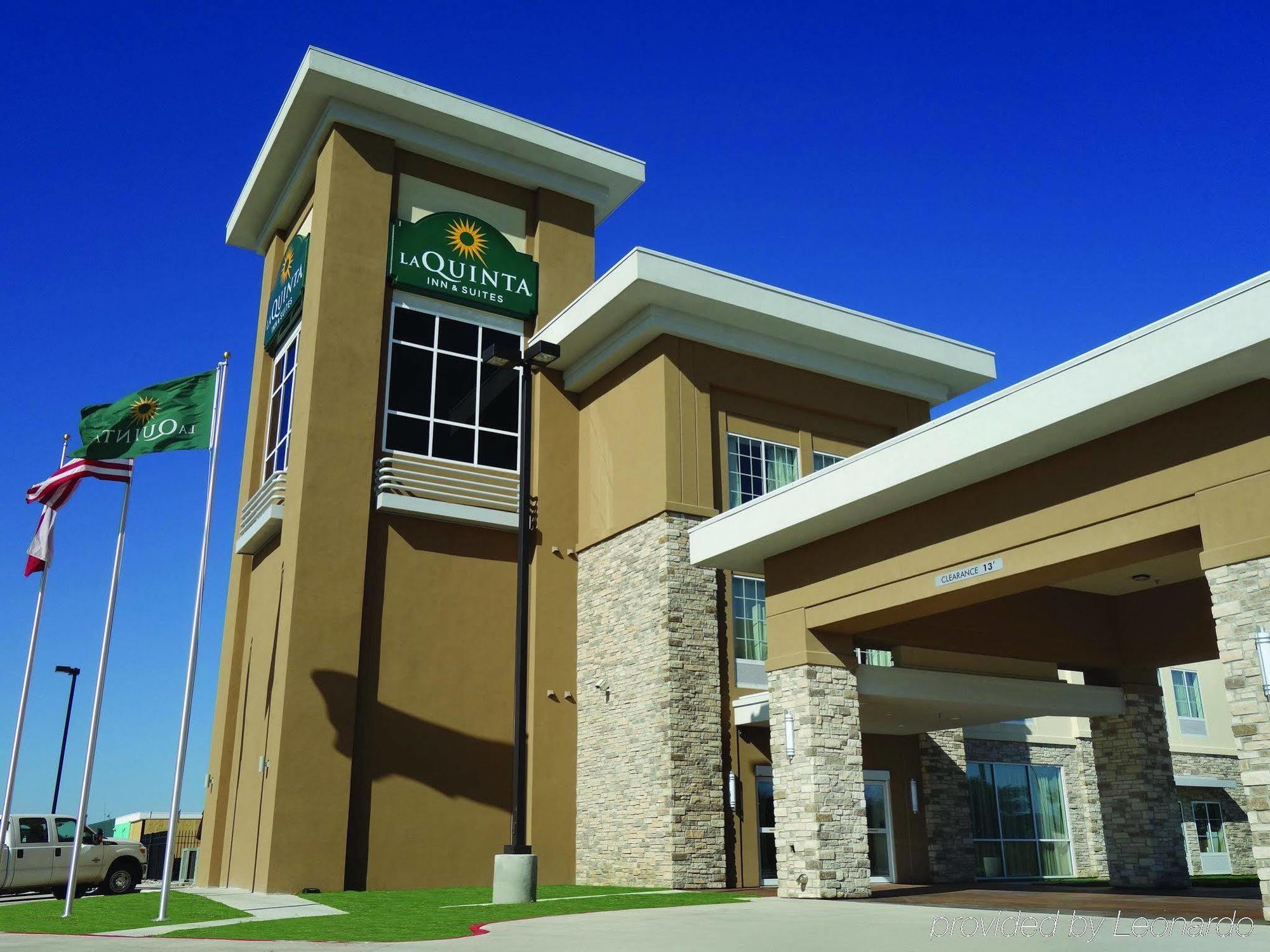 Comfort Inn Near Frost Bank Center San Antonio Exterior foto